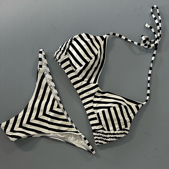 Billabong Other - Billabong Black & White Striped Bikini. Size M